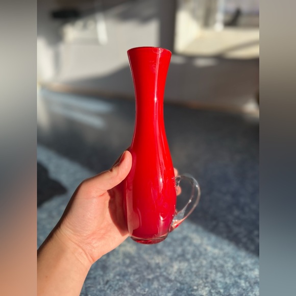 Vintage Bud Vase With Applied Handle - Picture 1 of 3